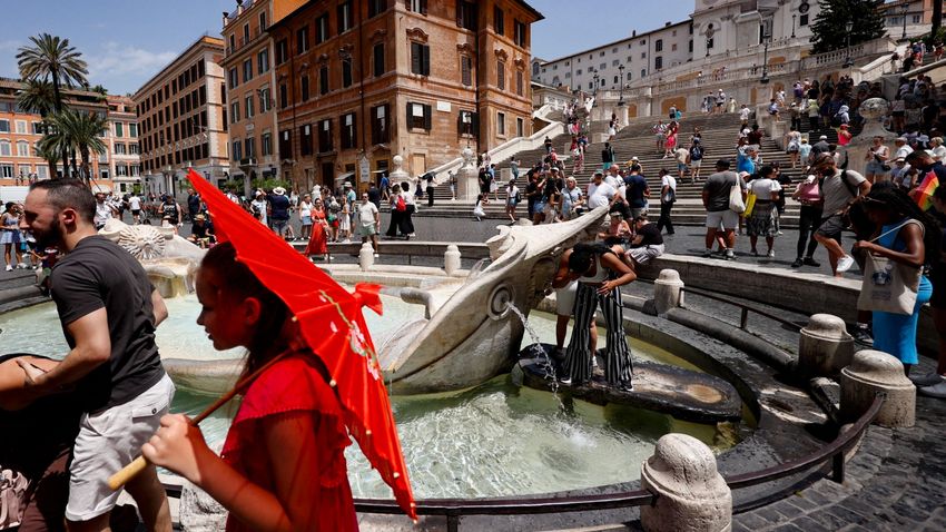 Kiadták a legmagasabb fokú riasztást Olaszországban: megérkezett a Kharón
