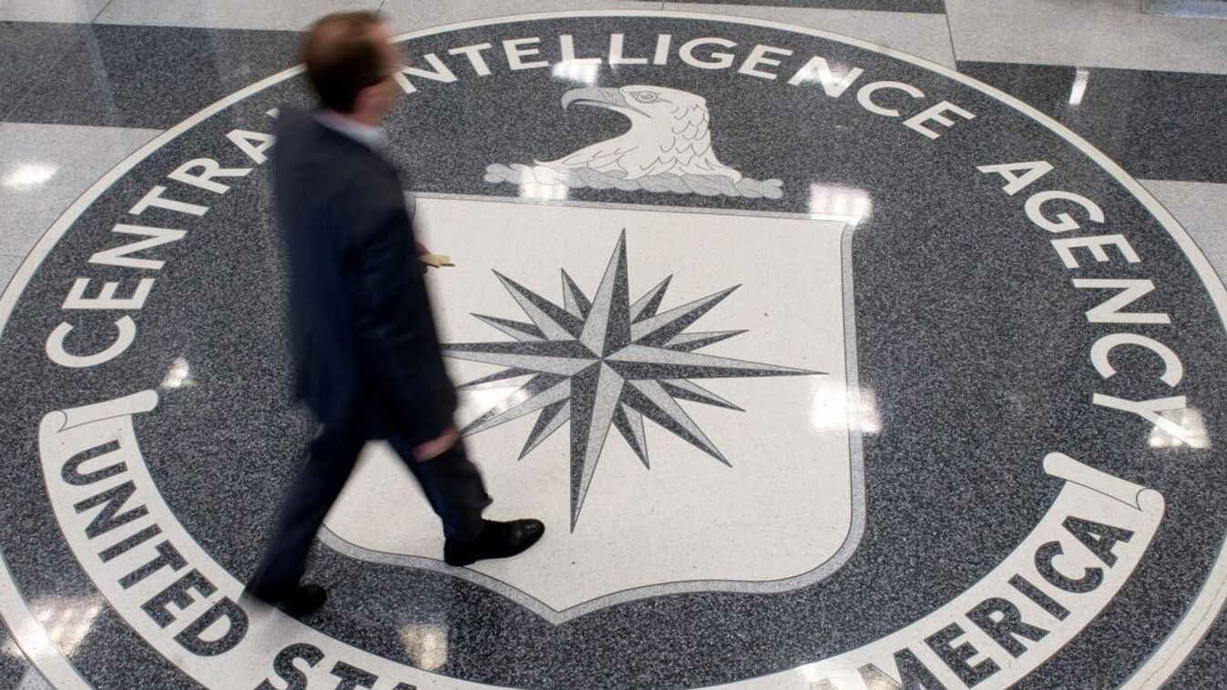 Az amerikai hírszerző ügynökség, a CIA Langley-ben (Va.) található központjának előcsarnoka. (Fotó: Saul Loeb / AFP / Getty Images)