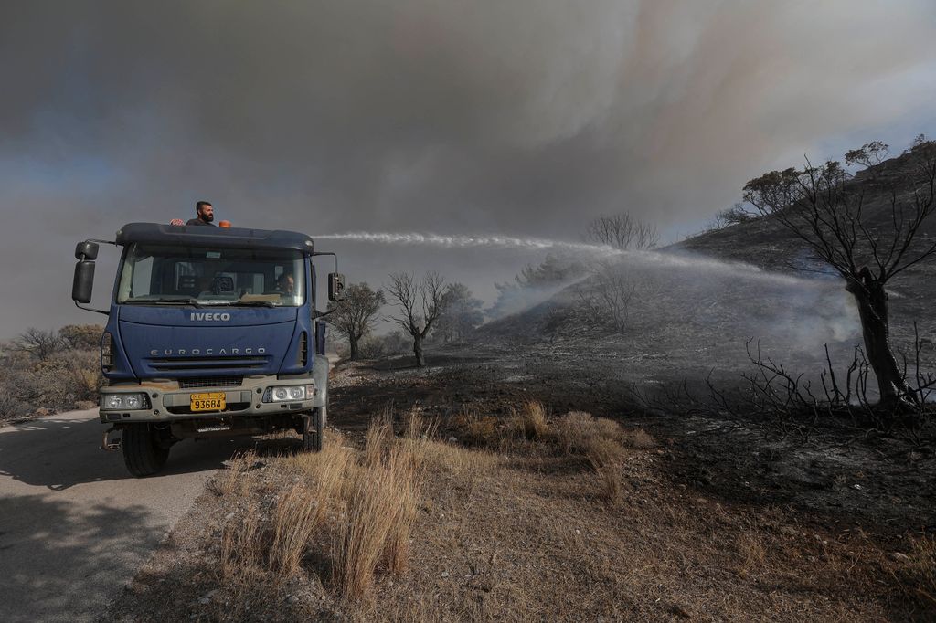 Wildfires Continue To Rage In Rhodes