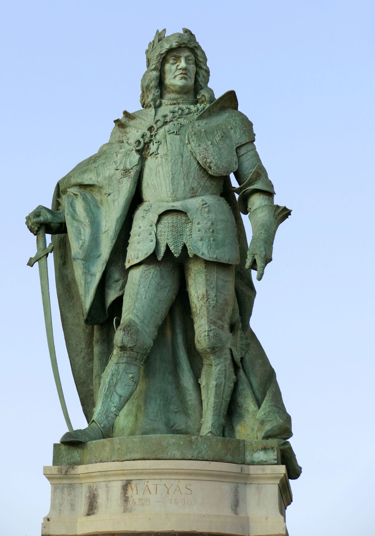Hunyadi Mátyás király szobra