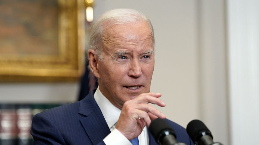 Az amerikaiak többsége szerint gond van Biden erkölcsi normáival
