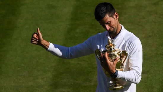 Wimbledon: Novak Djokovics újabb Federer-csúcsokat állíthat be