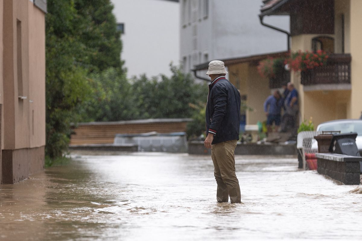1 people died due to flash floods in Slovenia