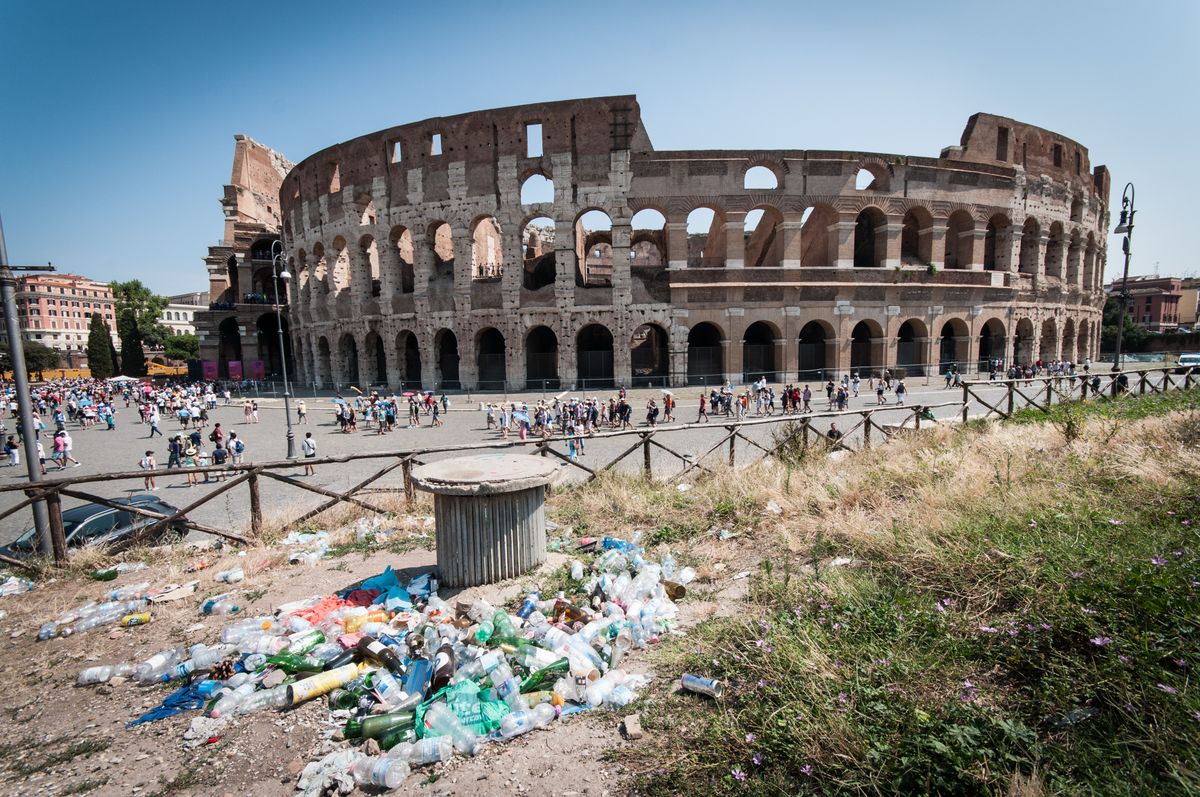 Garbage At The Historic Center Of Rome
