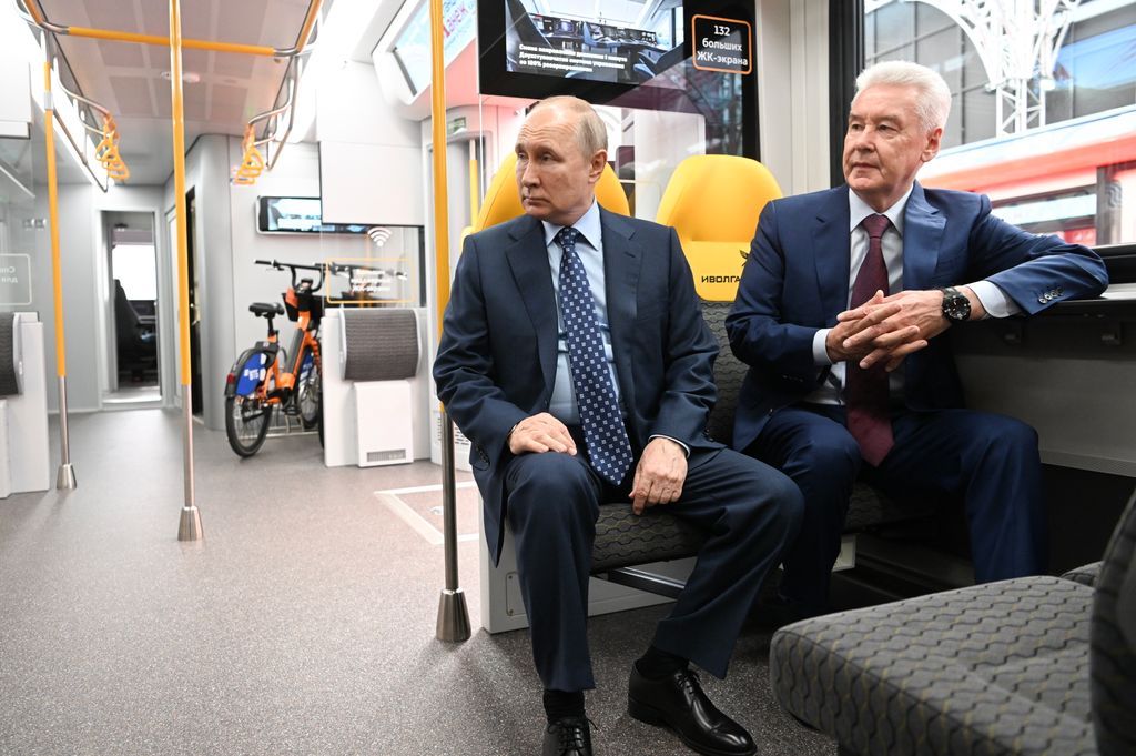 Russian President Vladimir Putin attends ceremony launching passenger traffic on Line D3