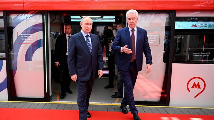 Russian President Vladimir Putin attends ceremony launching passenger traffic on Line D3