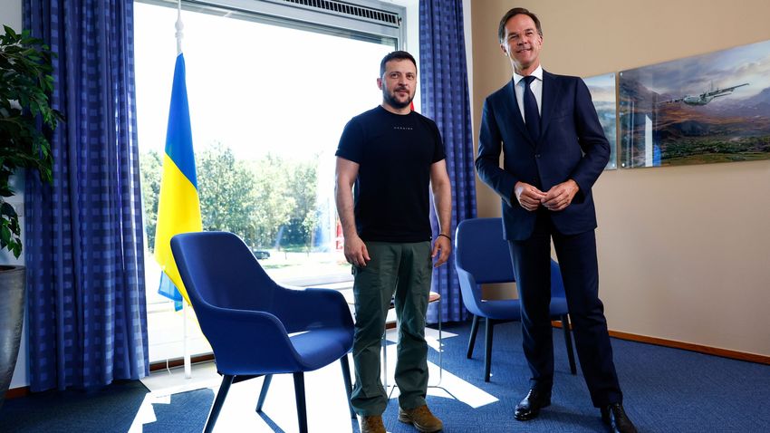 Hollandiában tárgyal az ukrán elnök Hollandiában tárgyal az ukrán elnök