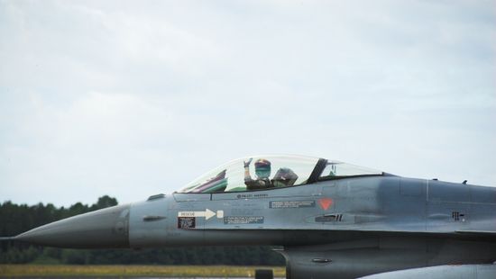 Egy évig még biztosan nem lesznek Ukrajnában F–16-os vadászgépek