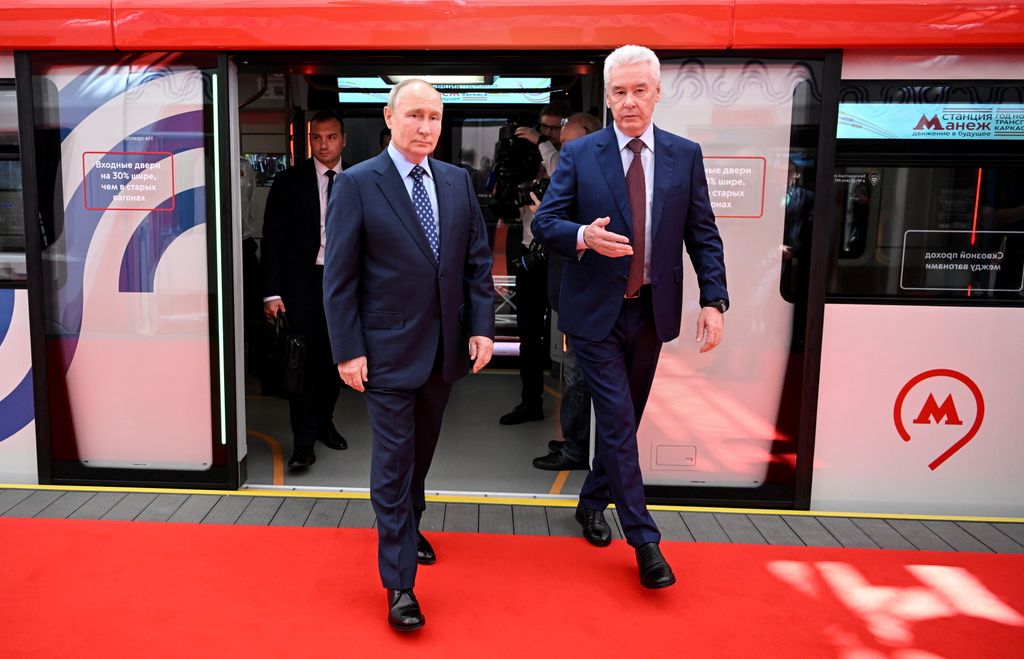 Russian President Vladimir Putin attends ceremony launching passenger traffic on Line D3