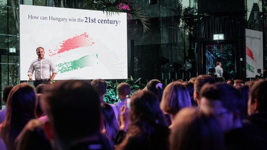 „A biztonság komoly érv Magyarország mellett” + videó