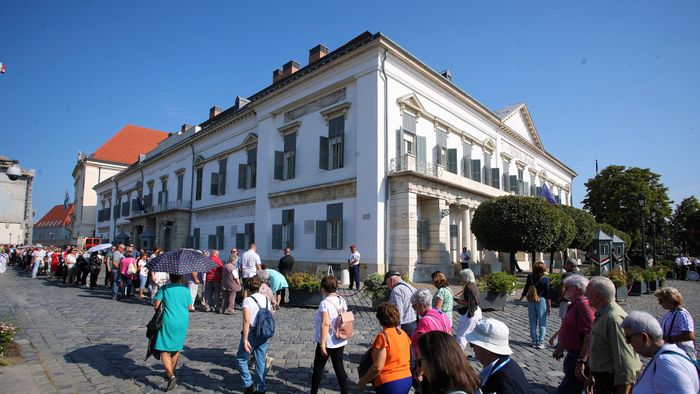 20230917 budapest sandor palota nyilt nap havran zoltan magyar nemzet