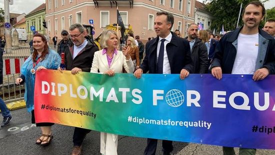 A holland nagykövet is az LMBTQ-lobbi embere