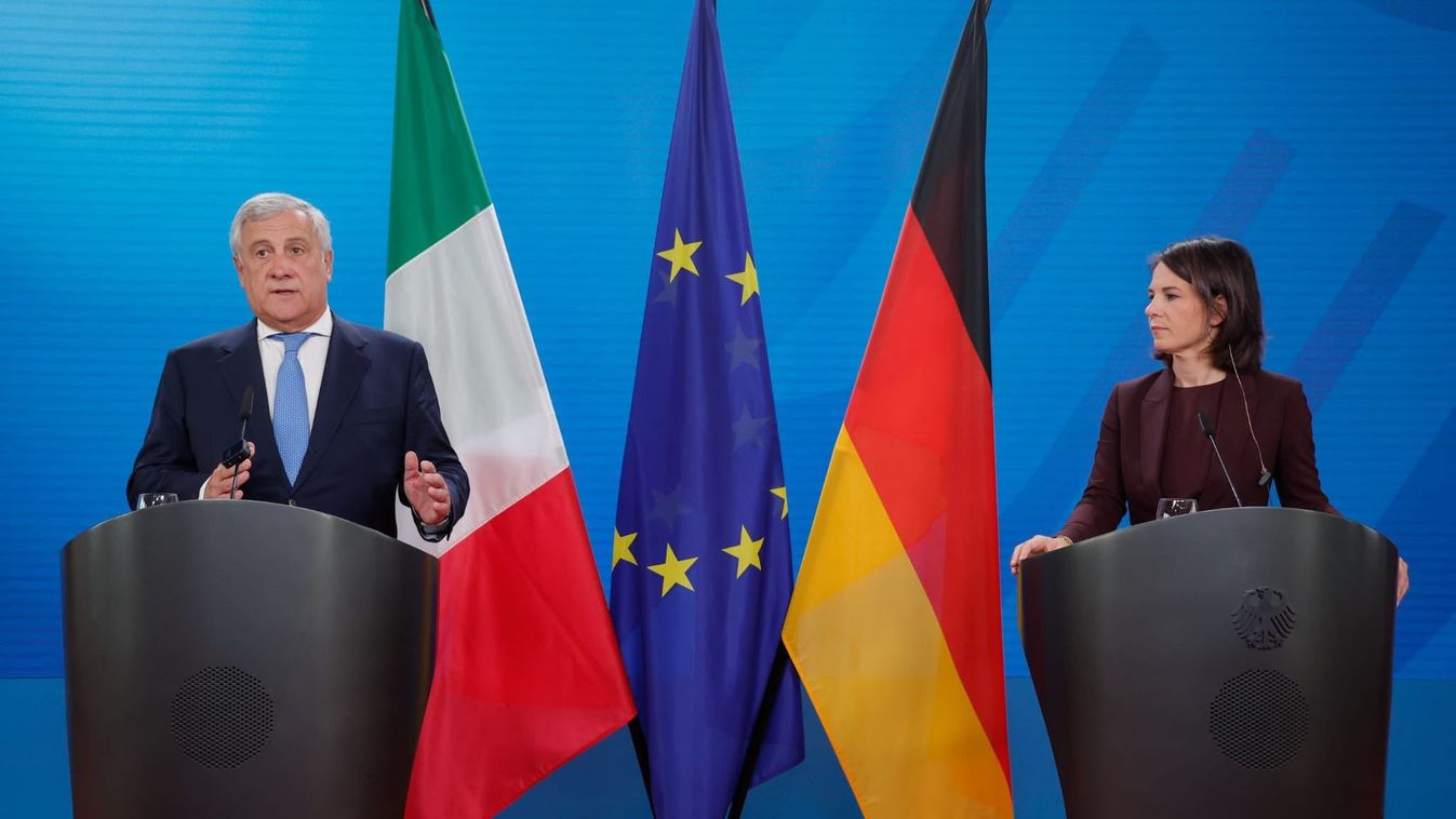 Antonio Tajani olasz külügyminiszter és Annalena Baerbock német külügyminiszter az Itáliát ért migrációs nyomásról egyeztettek 2023.09.28-án. (Forrás: Antonio Tajani / Twitter)