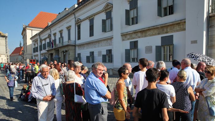 20230917 budapest sandor palota nyilt nap havran zoltan magyar nemzet