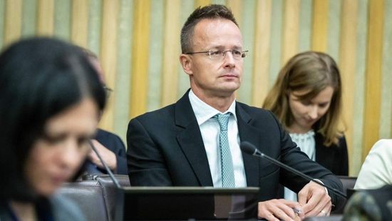 Hungary FM: the whole world is getting tired of the war