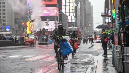 Hatalmas esőzés, áll a víz New York utcáin + videók