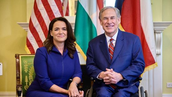 A kétoldalú együttműködésről tárgyalt Novák Katalin és Texas kormányzója