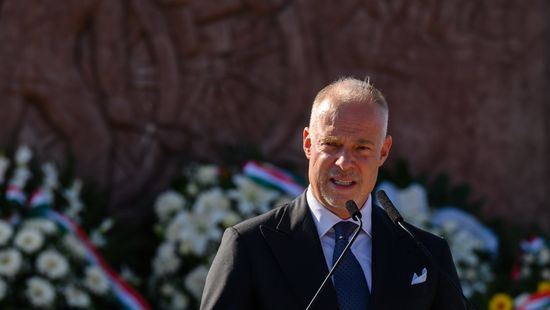 Szalay-Bobrovniczky Kristóf: Hazánk védelmét nem bízhatjuk másra