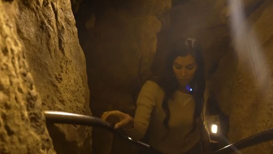 Szentkirályi Alexandra egy barlang mélyén találkozott a hős magyarokkal + videó