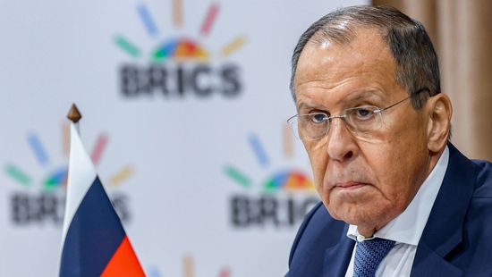 Szergej Lavrov: A Nyugat tette tönkre Ukrajna területi integritását
