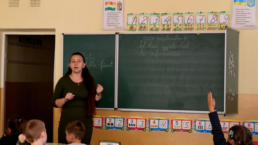 Rémálommá váltak a mindennapok a munkácsi magyar iskolában