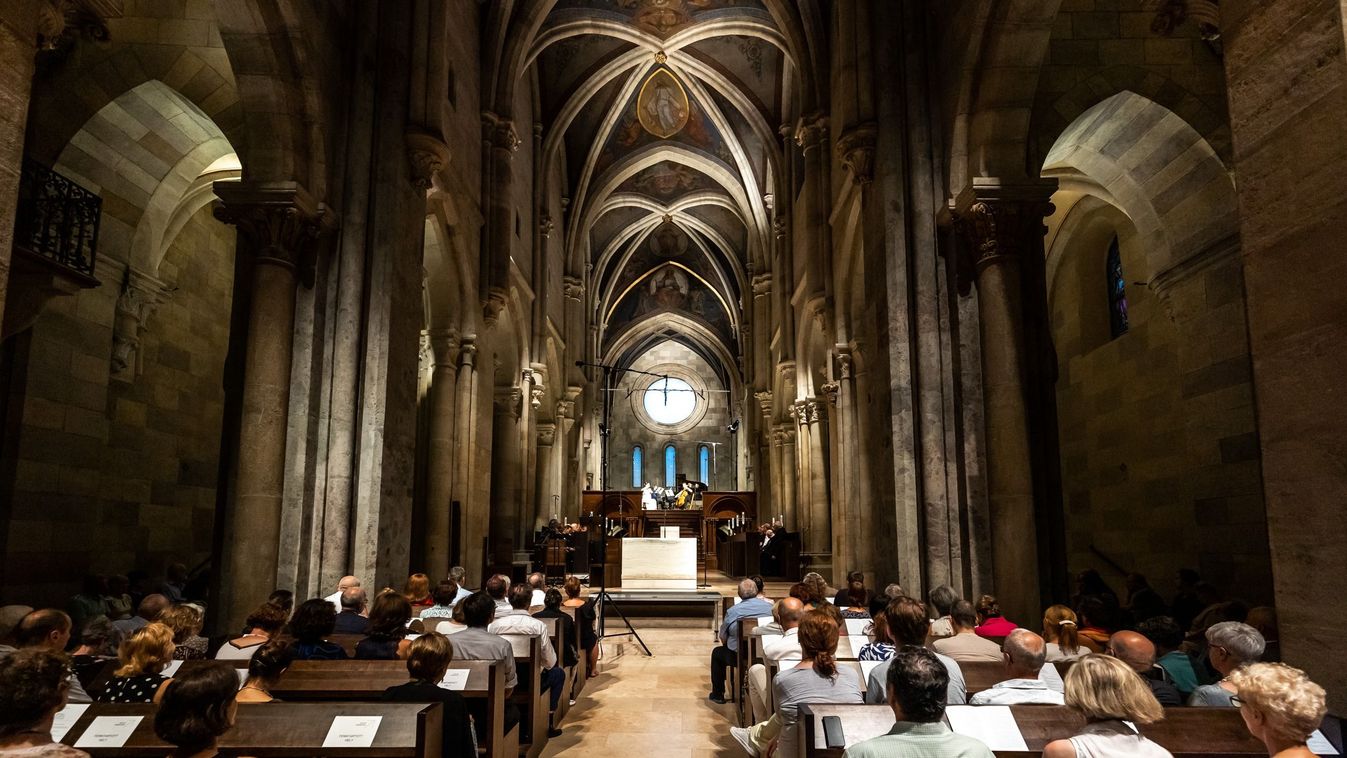 Orgonakoncerttel ünneplik a zene világnapját Pannonhalmán