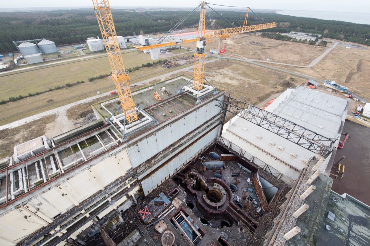Demolition of nuclear power plant in Lubmin
németországi bezárt atomerőmű