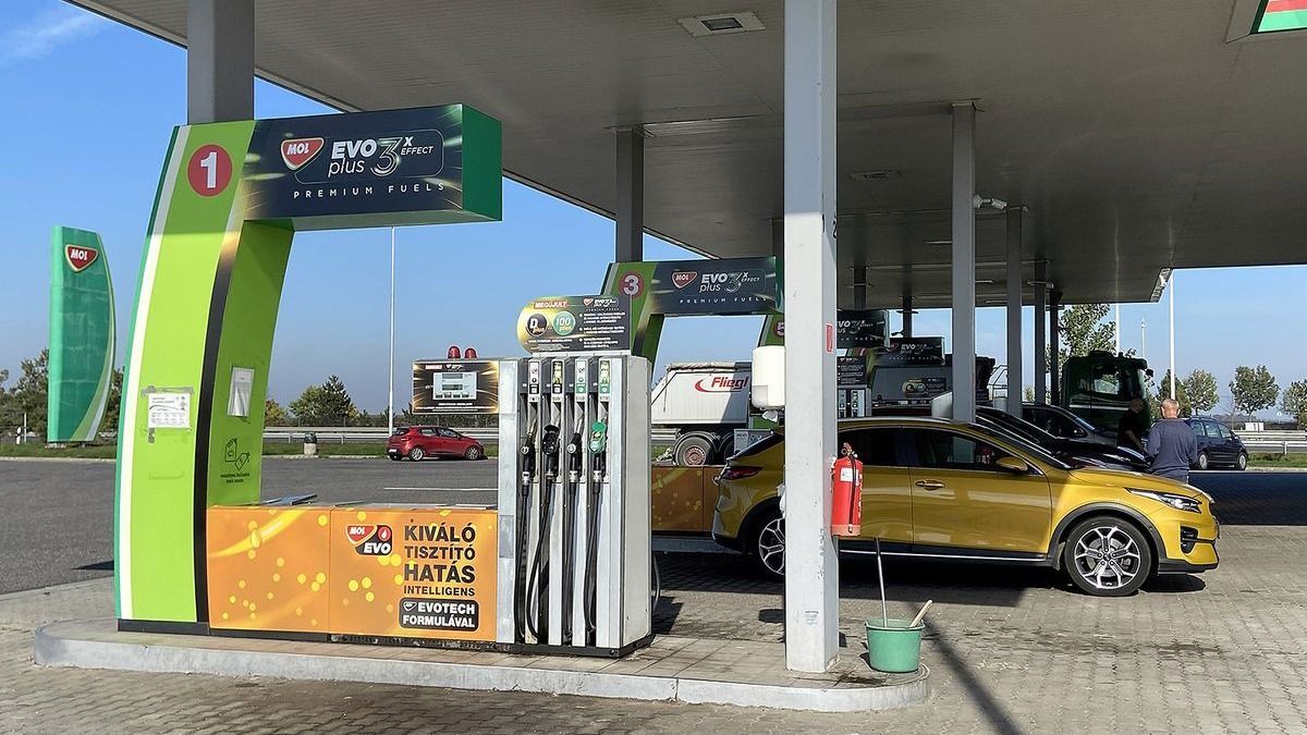 Végleg lehúzták a rolót, 64 Mol-benzinkút szűnik meg országszerte