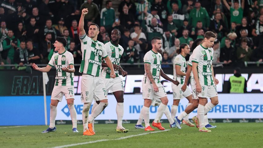 Krisztian Lisztes of Ferencvarosi TC celebrates with teammates after