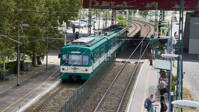 Balesetet szenvedett a HÉV Szigetszentmiklósnál