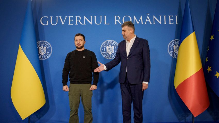 Bukarest „elengedte” az ukrajnai románok jogfosztásának ügyét