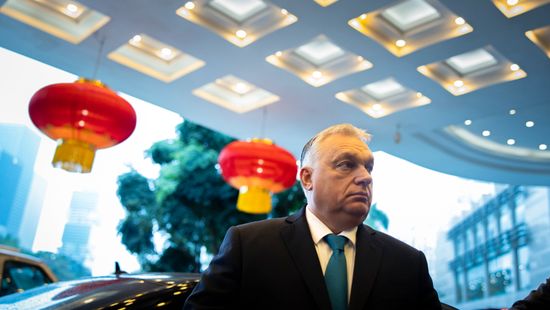 „Kína Szilícium-völgyében” tárgyal Orbán Viktor