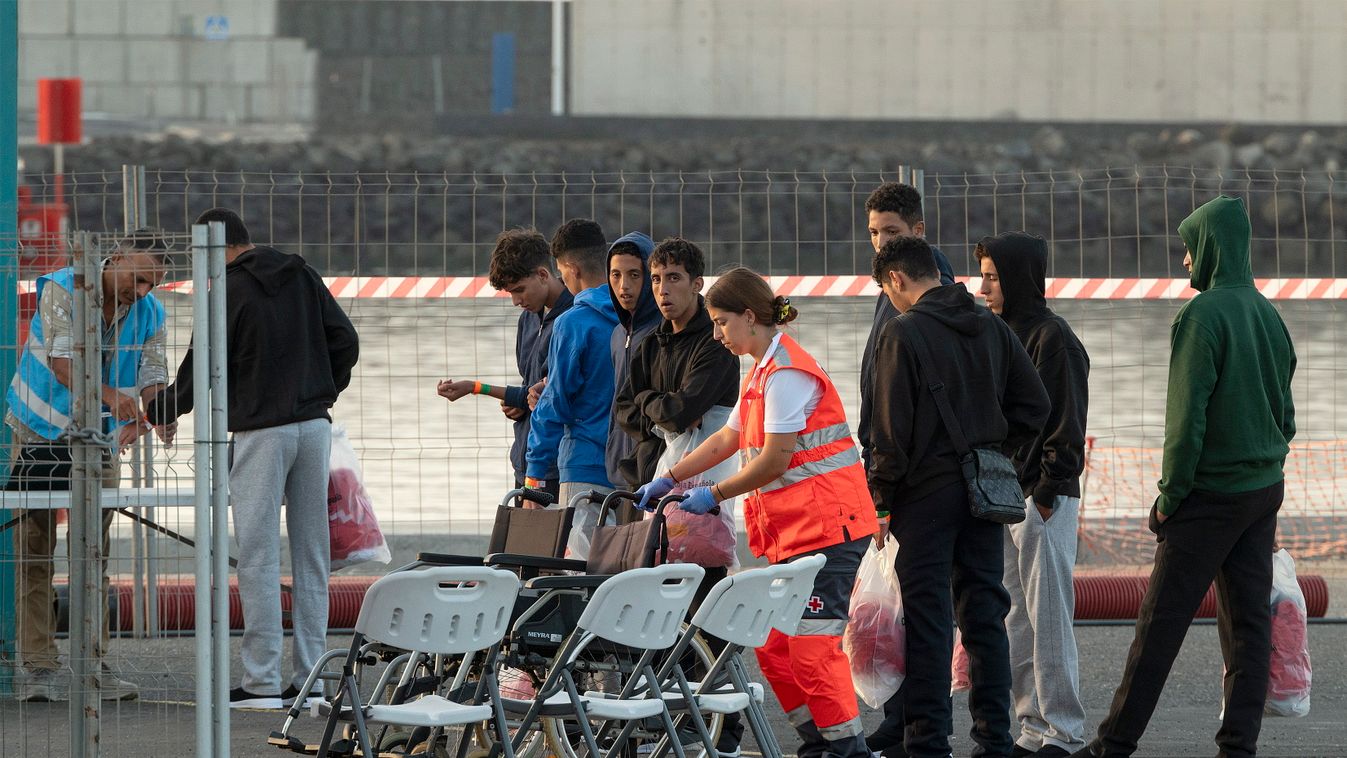Sokkal több migráns érkezik, mint amennyiről beszámol a német kormány