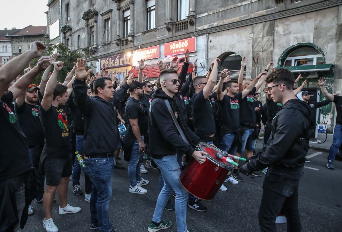 Magyarország Szerbia szurkolók gyülekezése
