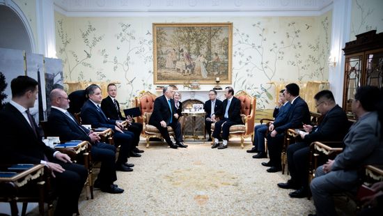 Orbán Viktor a Huawei vezetőjével tárgyalt