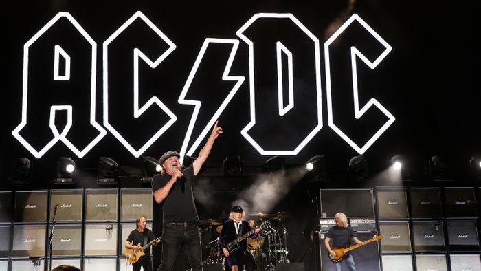 Különleges koncerttel ünnepelte az AC/DC pályája ötvenéves jubileumát a Power Trip fesztiválon