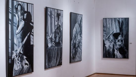 Jovián György festőművész műveiből nyílt kiállítás Kolozsváron