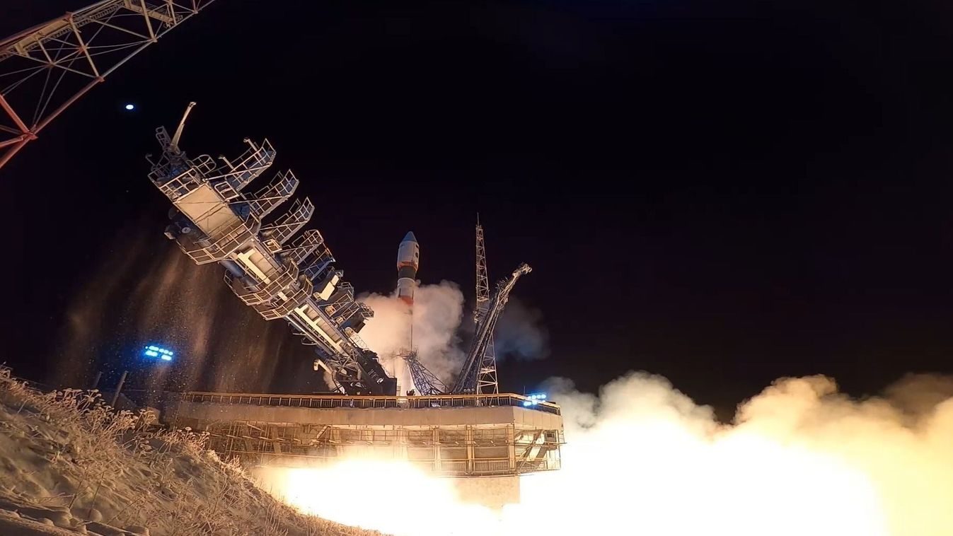 Szojuz 2.1b rakéta kilövése 2023. 11. 25. 23 óra 58 perckor. Katonai műholdat szállított a rakéta
Forrás: Orosz Védelmi Minisztérium