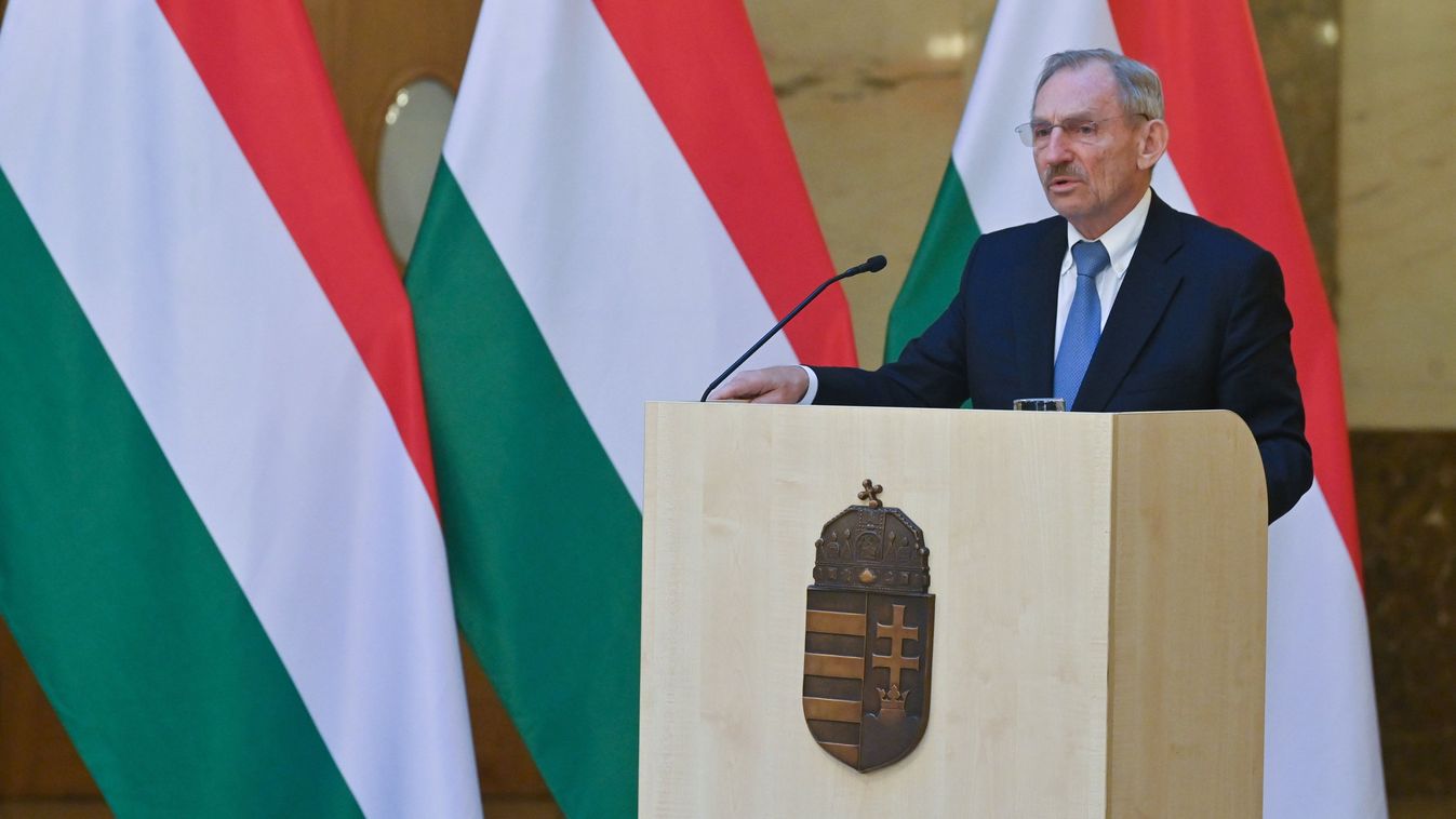 Interior Minister: Hungary Simultaneously Protecting Other Countries' Public Security