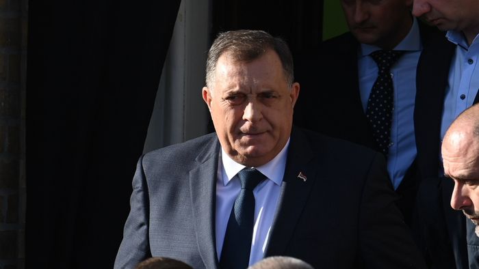 PÁSZTOR István; DODIK, Milorad