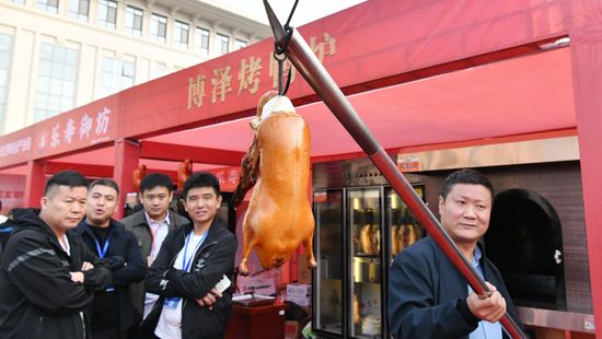 Fald fel Kínát: levesek, tepertő és pálinka – metszéspontok a kínai és magyar konyhában