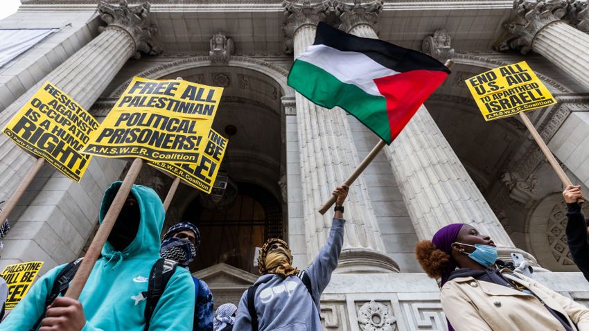 Tűzszünetet követel egy kaliforniai város Tűzszünetet követel egy kaliforniai város