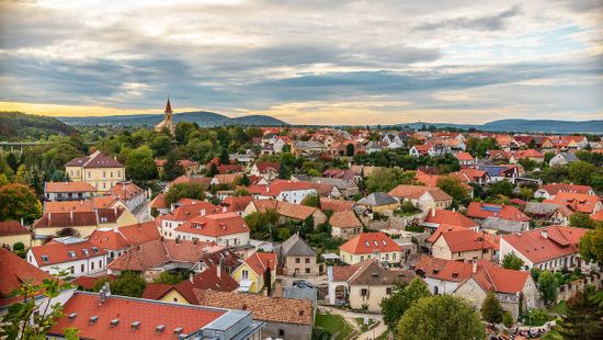 A Balatonnál is a lokáció számít
