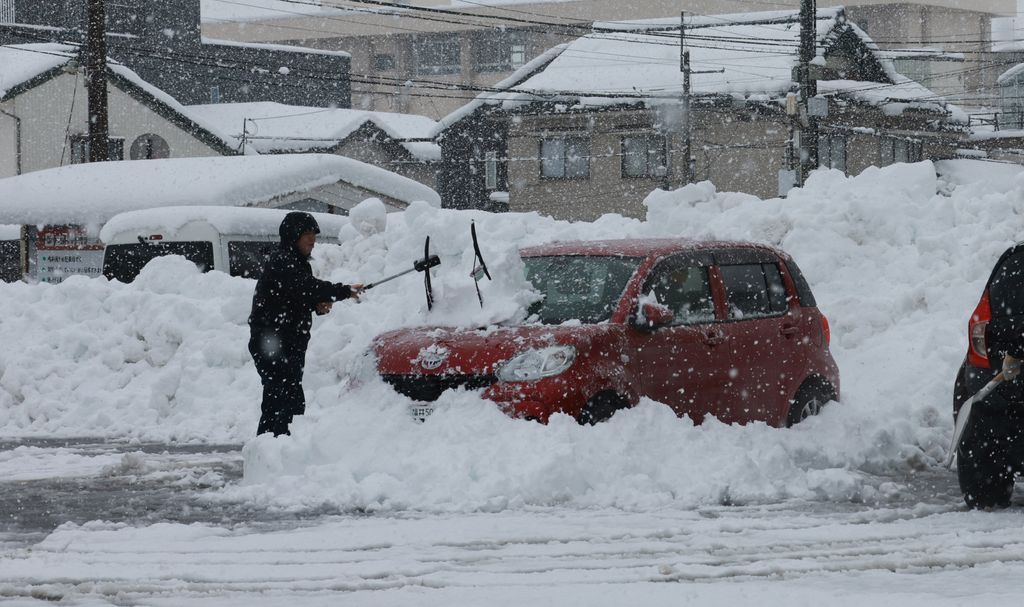 Snow Accumulates in Hokuriku Region in Japan
