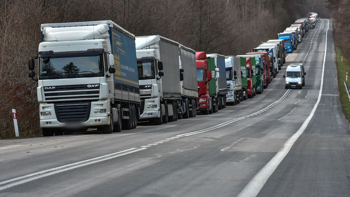 Nagy nap a mai az uniós rendszámú kamionosoknak