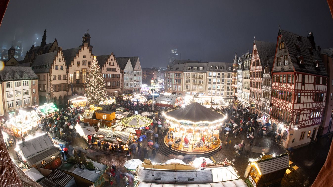 Frankfurt Christmas market opens
Lugas