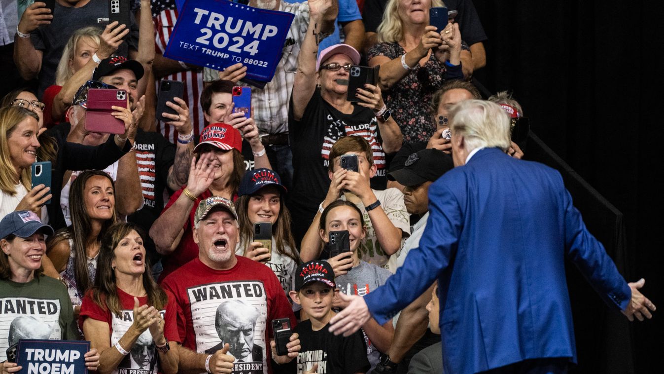 Donald Trump campaign rally