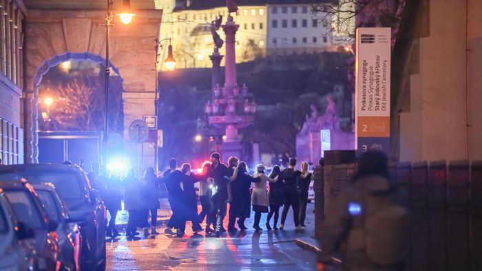 Several Killed And Wounded After A Shooting In Downtown Prague