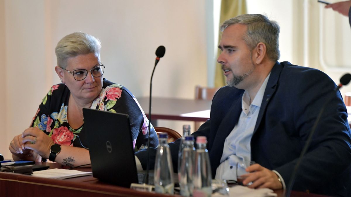 Pénz van, de fejlesztést nem tervez a baloldali vezetés