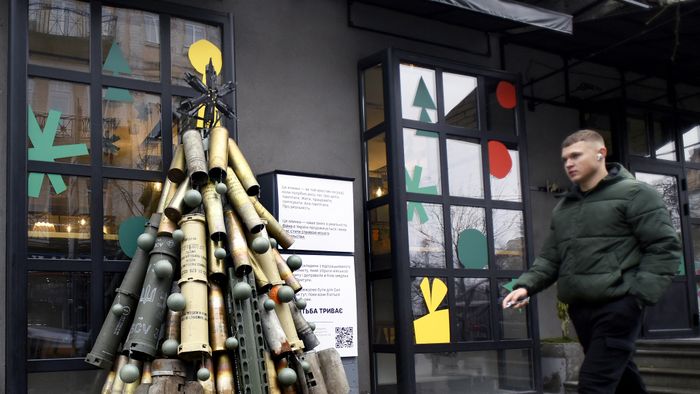 Christmas tree made of shell cases in Kyiv